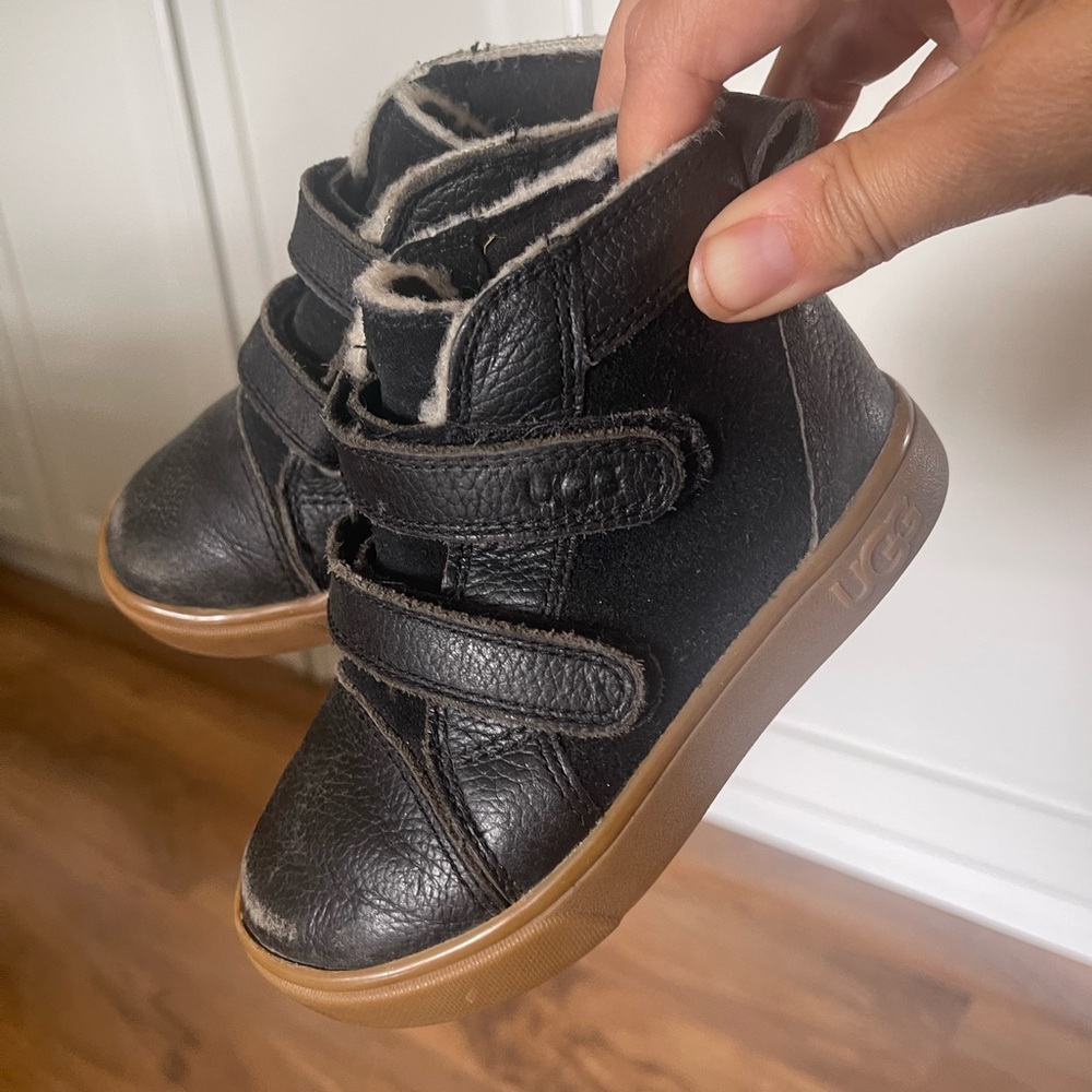 UGG Rennon Leather Boots